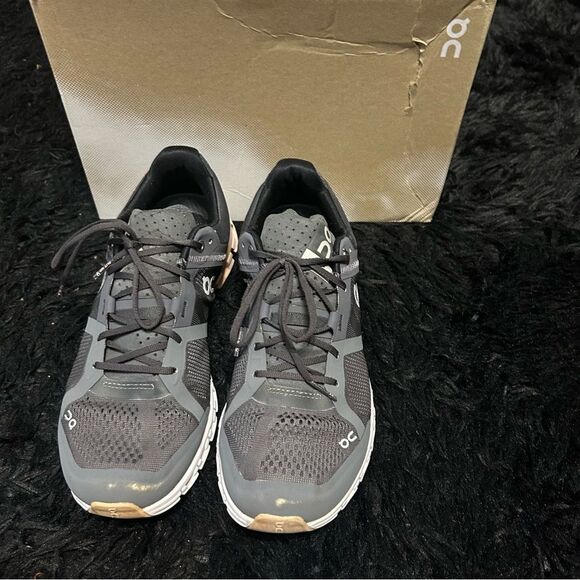 ON CLOUDFLOW black running athletic training lace up shoes sneakers women’s 9 - Picture 7 of 8